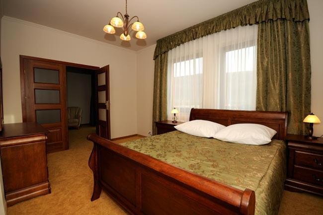 Hotel Salamandra Hoczew Luaran gambar