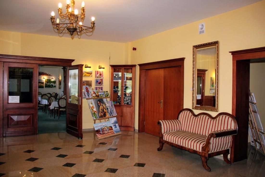 Hotel Salamandra Hoczew Luaran gambar